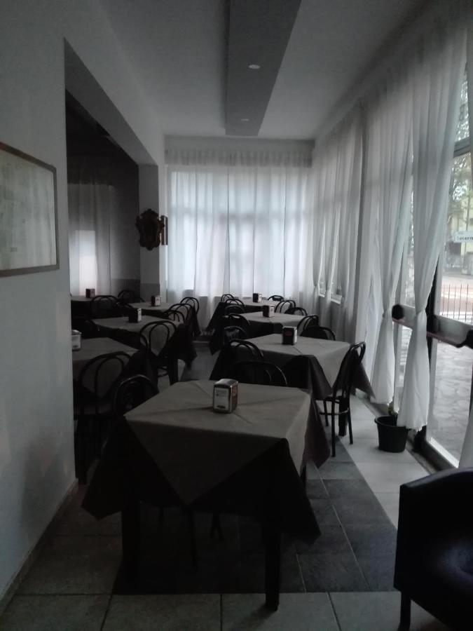Hotel Villa Lorena Rimini Exteriér fotografie